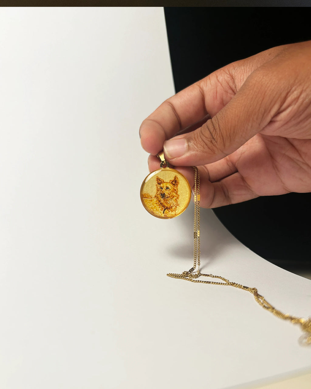 Custom Pet Portrait Pendant Premium 18k gold plated - Handpainted Miniature Art