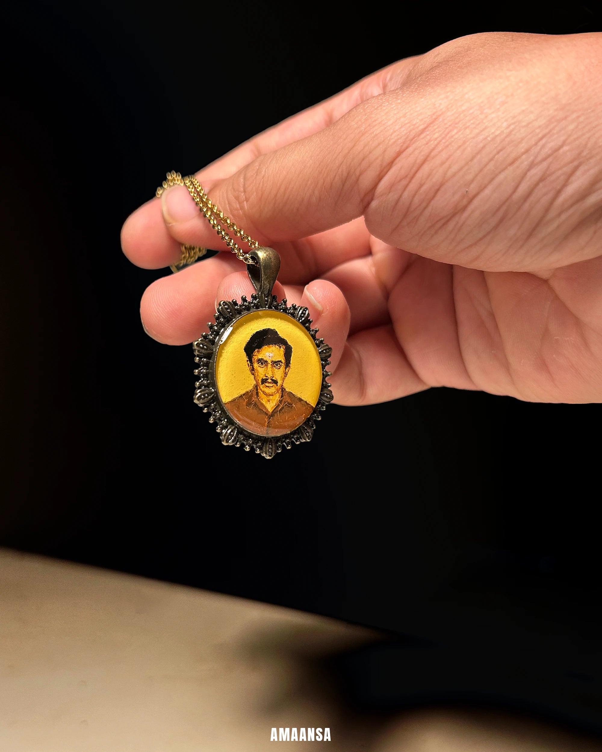 Single Face- Custom Portrait Pendant: [Made-to-order]