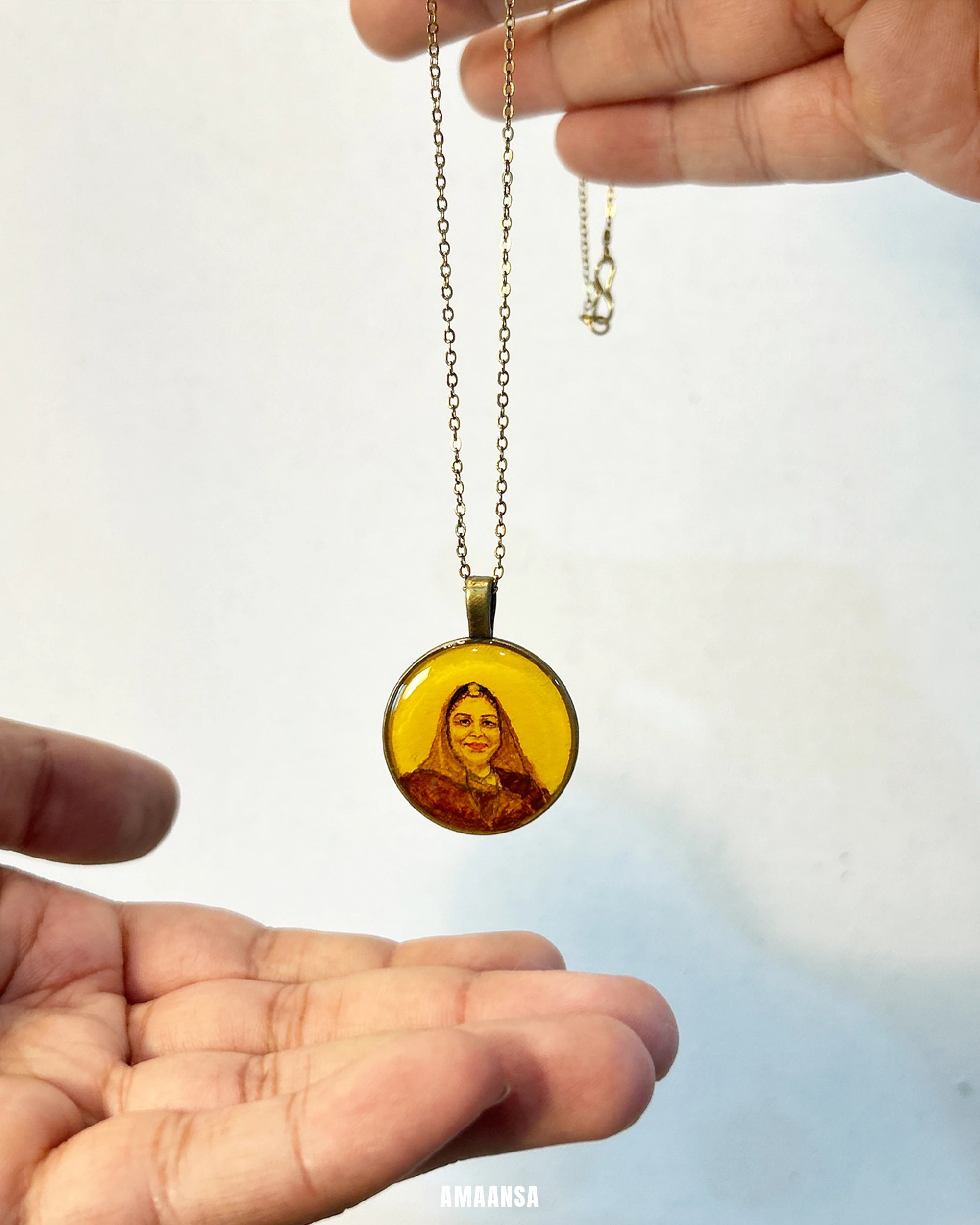 Single Face- Custom Portrait Pendant: [Made-to-order]