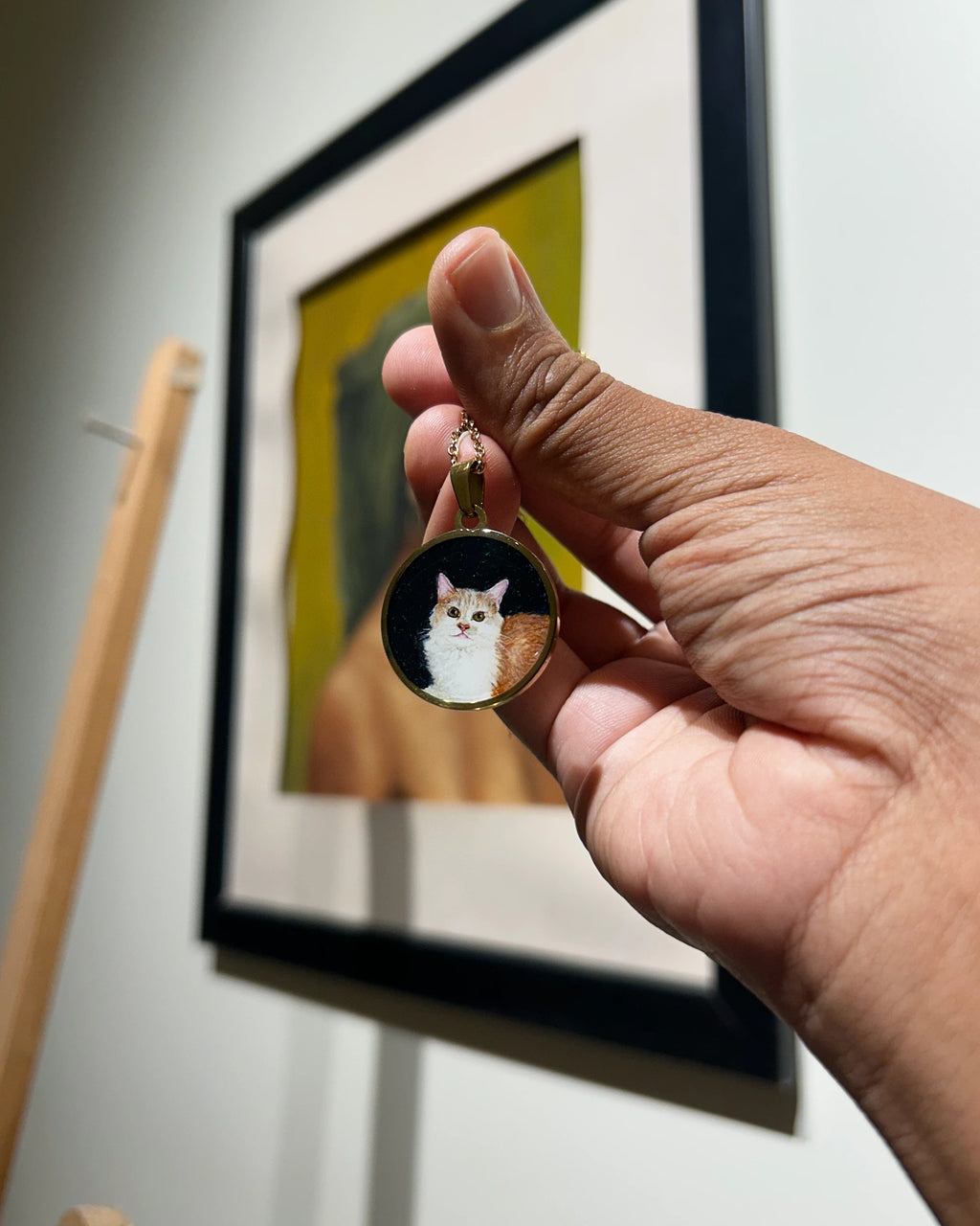Custom Pet Portrait Pendant Premium | One Face | Full coloured- Handpainted Miniature Art